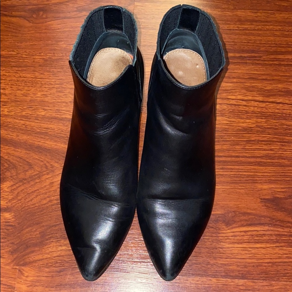 Halogen Booties - Picture 5 of 5